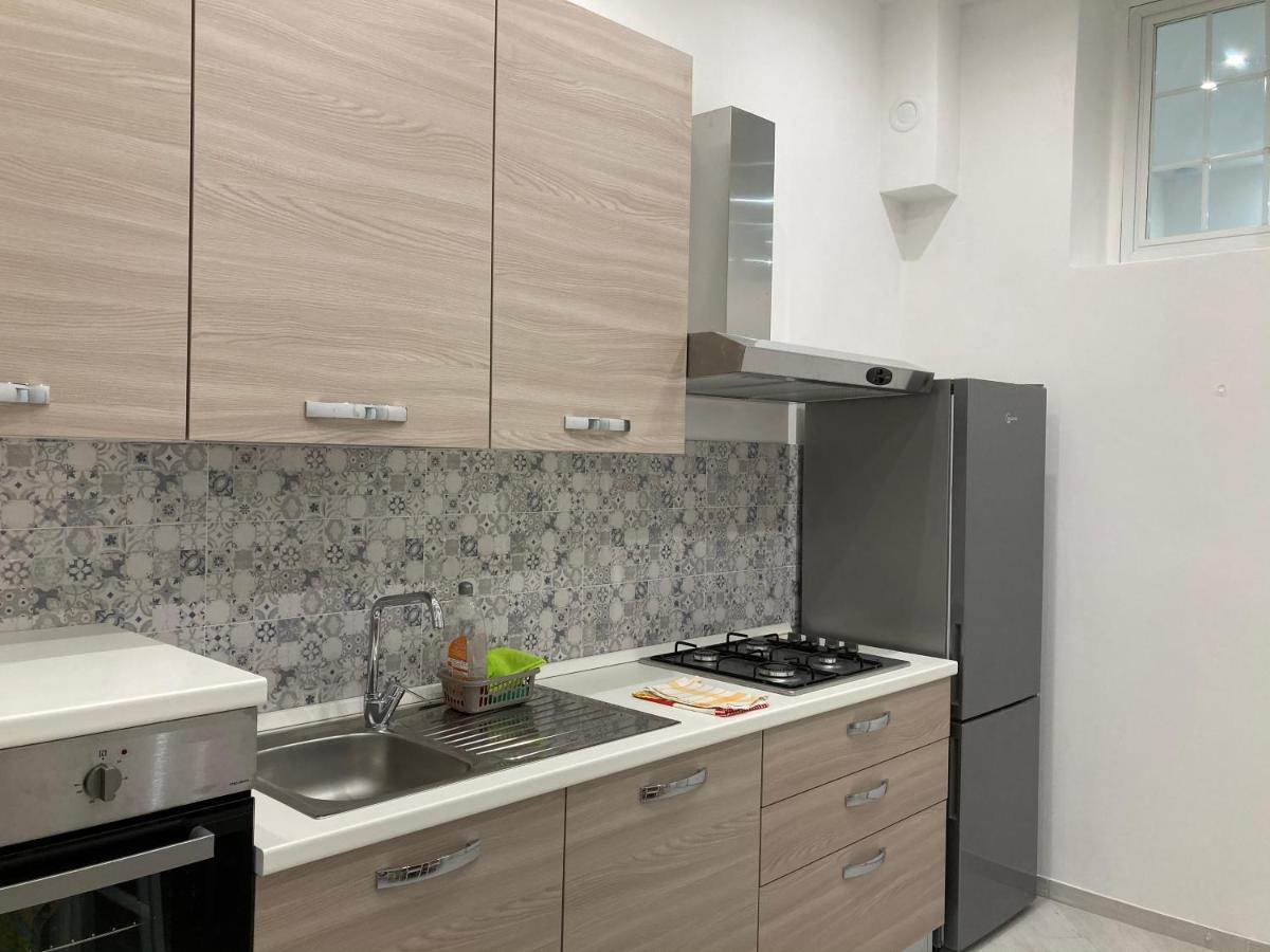 Il Filo Di Jordi Appartement Savona Buitenkant foto